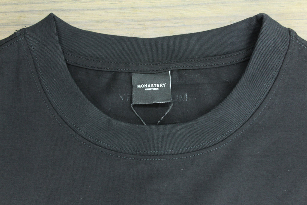 JULALE HEAVYWEIGHT — NO ES ROPA COMÚN.