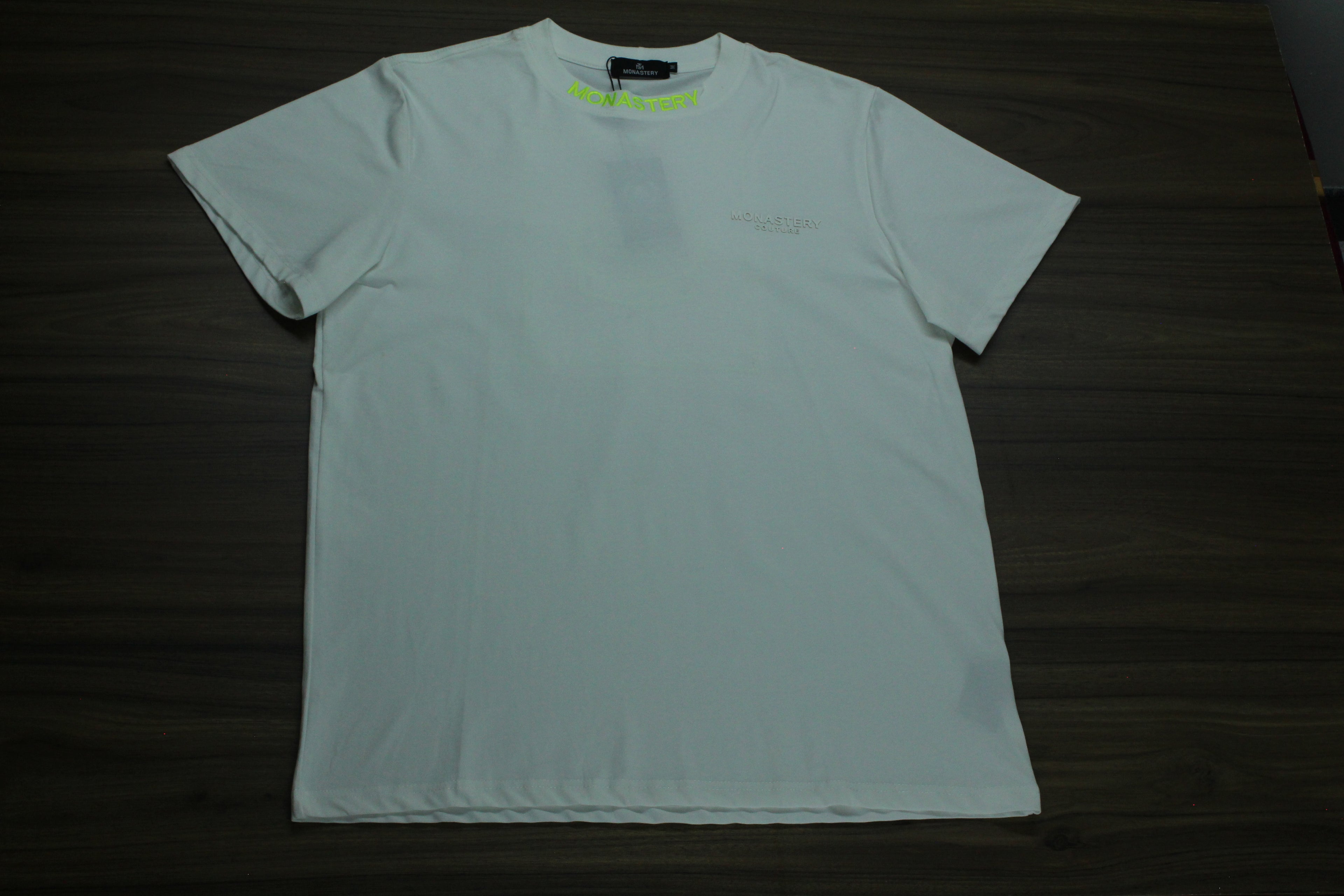 JULALE HEAVYWEIGHT — NO ES ROPA COMÚN.