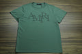 Camiseta Heavyweight Verde Militar Letras Tono a Tono — Estampado Premium | JULALE DROP 01