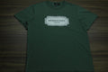 Camiseta Heavyweight Verde Cazador Placa Bordada Premium — Edición Especial | JULALE DROP 01
